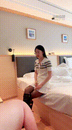 【狠心小妈】圣水舔脚-口水-耳光-spJS260510-14封面图