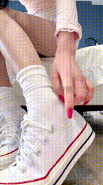 【女神mio】白袜匡威寸炸260514-7封面图