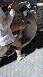 【萝莉收割机】素人御姐车内白袜辱JS260608-2