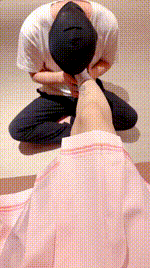 【肉肉不怜悯】臭屌丝舔脚深喉专场JS260613-31