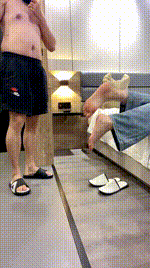【克莉丝汀】外甥恋足偷闻小姨鞋袜JS260625-25
