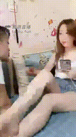 【MH女慕乐】疯狂舔主人玉足、亲舔美臀【30分钟】