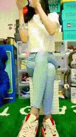 【暴力美学S】滚过来清理鞋底，网袜【43分钟】【标清】_1