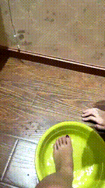 【蕊闻女神】用嘴伺候女神洗脚【30分钟】【标清】_1